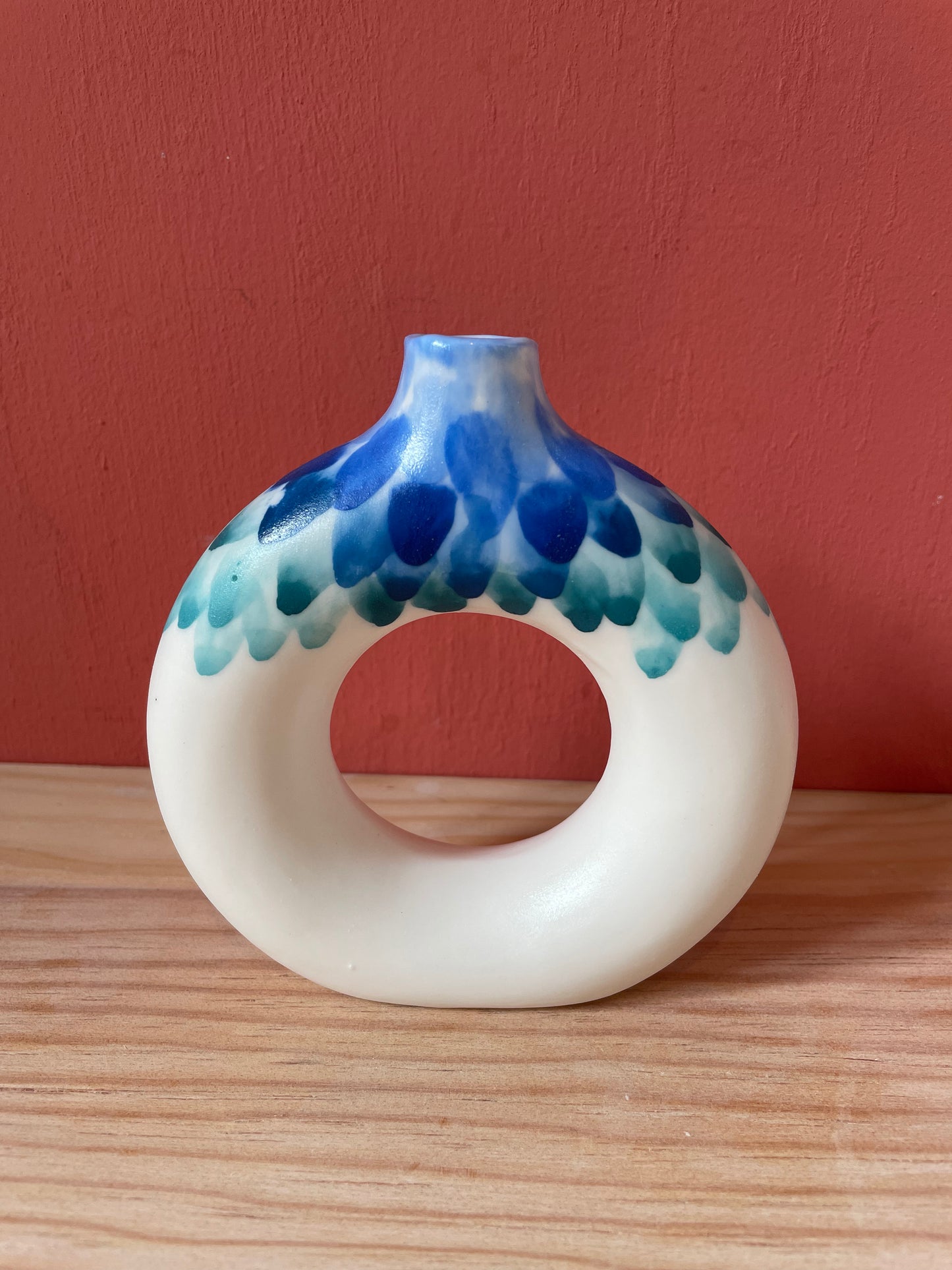 Vasetto ciambella in porcellana