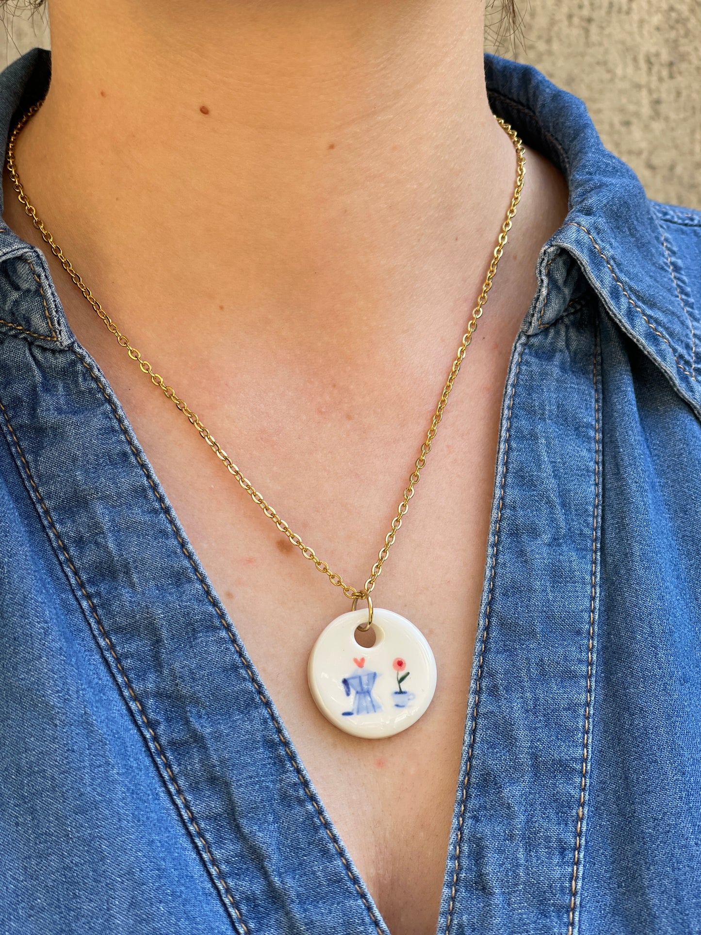 Collana tazzina e caffettiera con ciondolo in porcellana