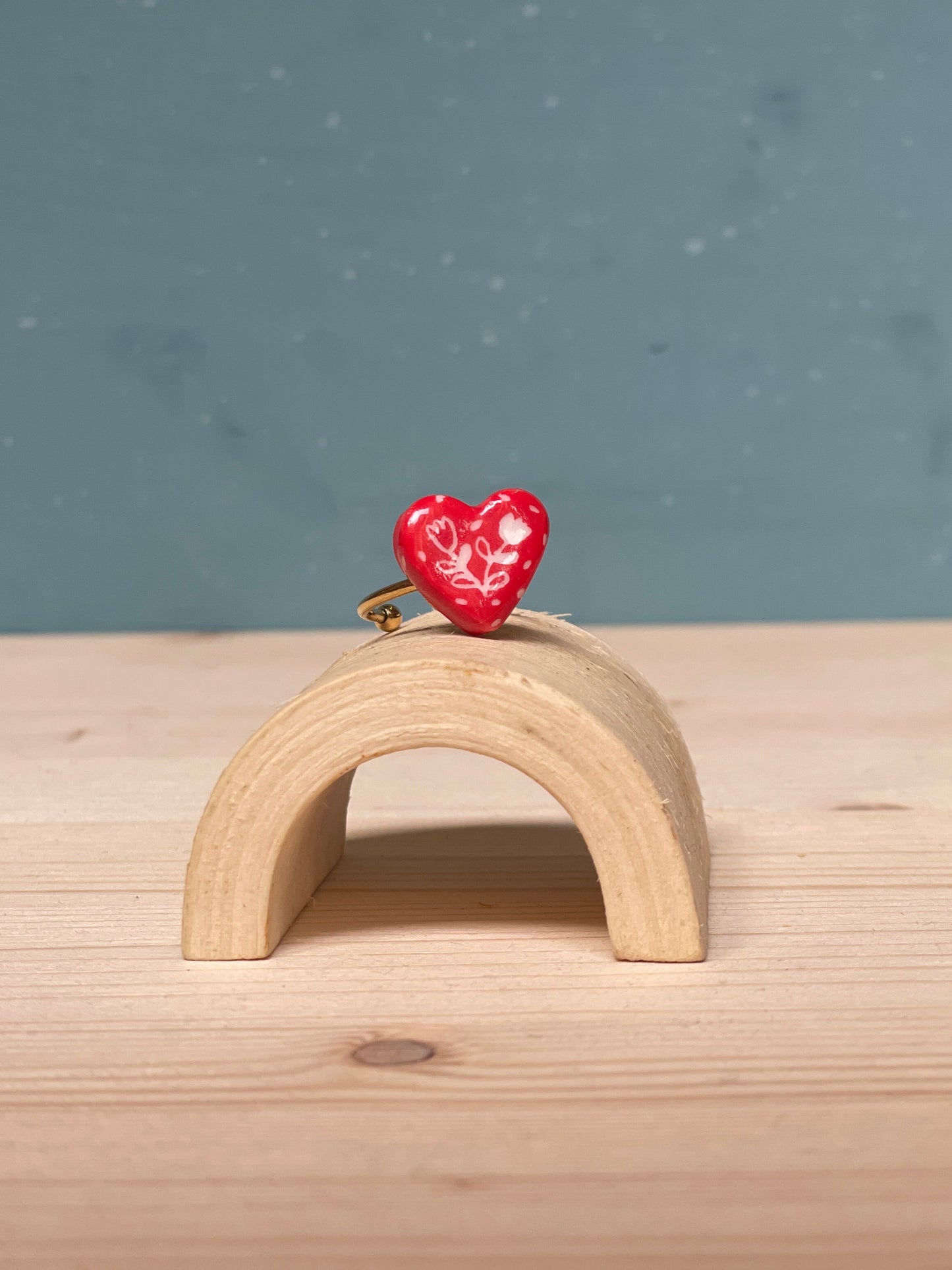 Anello cuoricino Fiori Bianchi