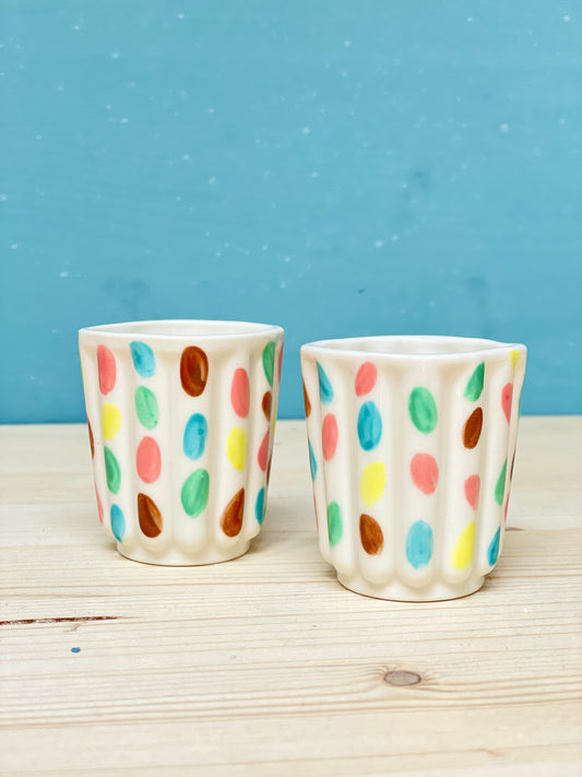 Coppia di tazzine porcellana