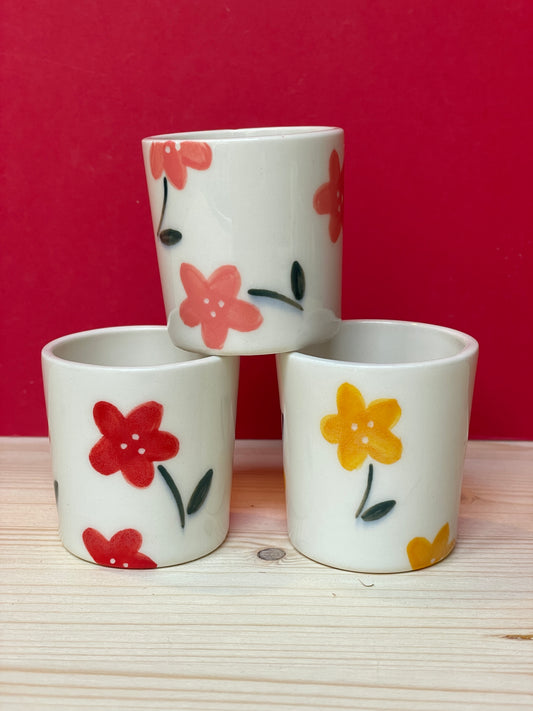 Tris tazzine porcellana