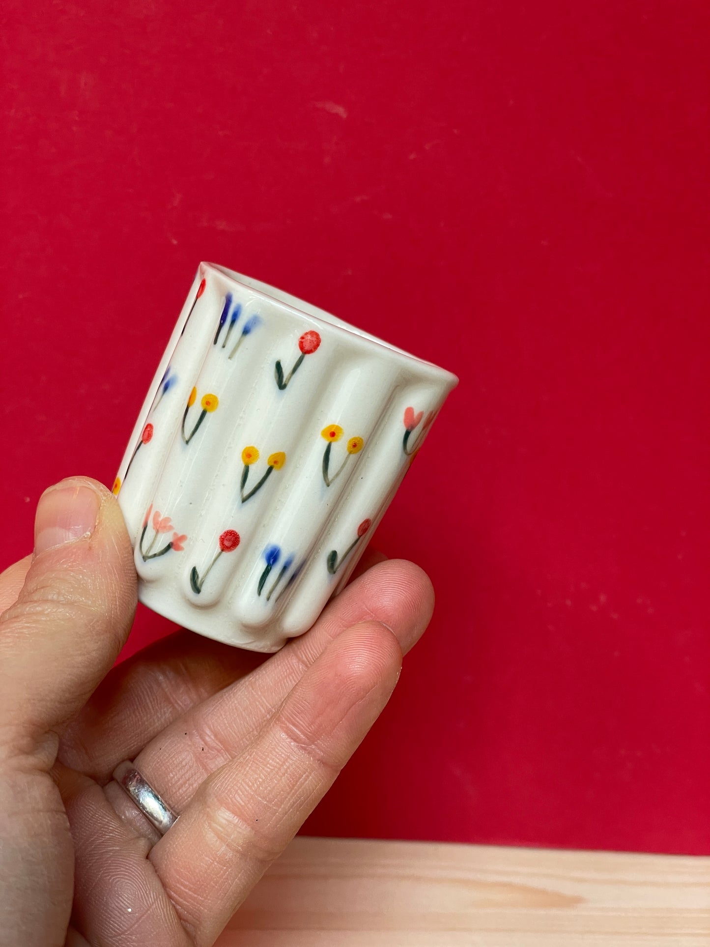 Tazzina porcellana fiorellini